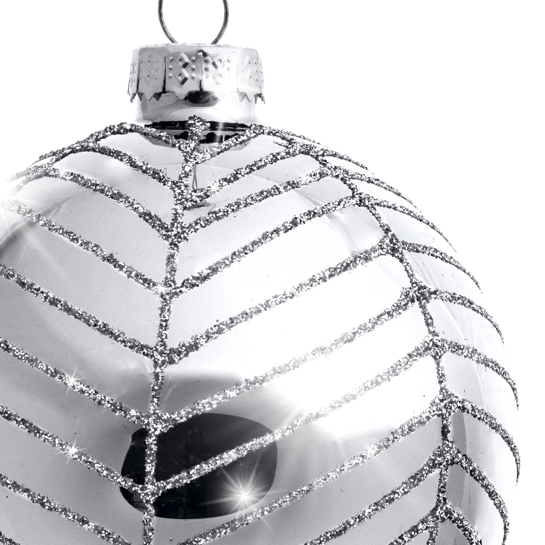 SIKORA Highlights 4er Set ausgefallene Christbaumkugeln besondere Weihnachtskugel Christbaumschmuck aus Glas Silber