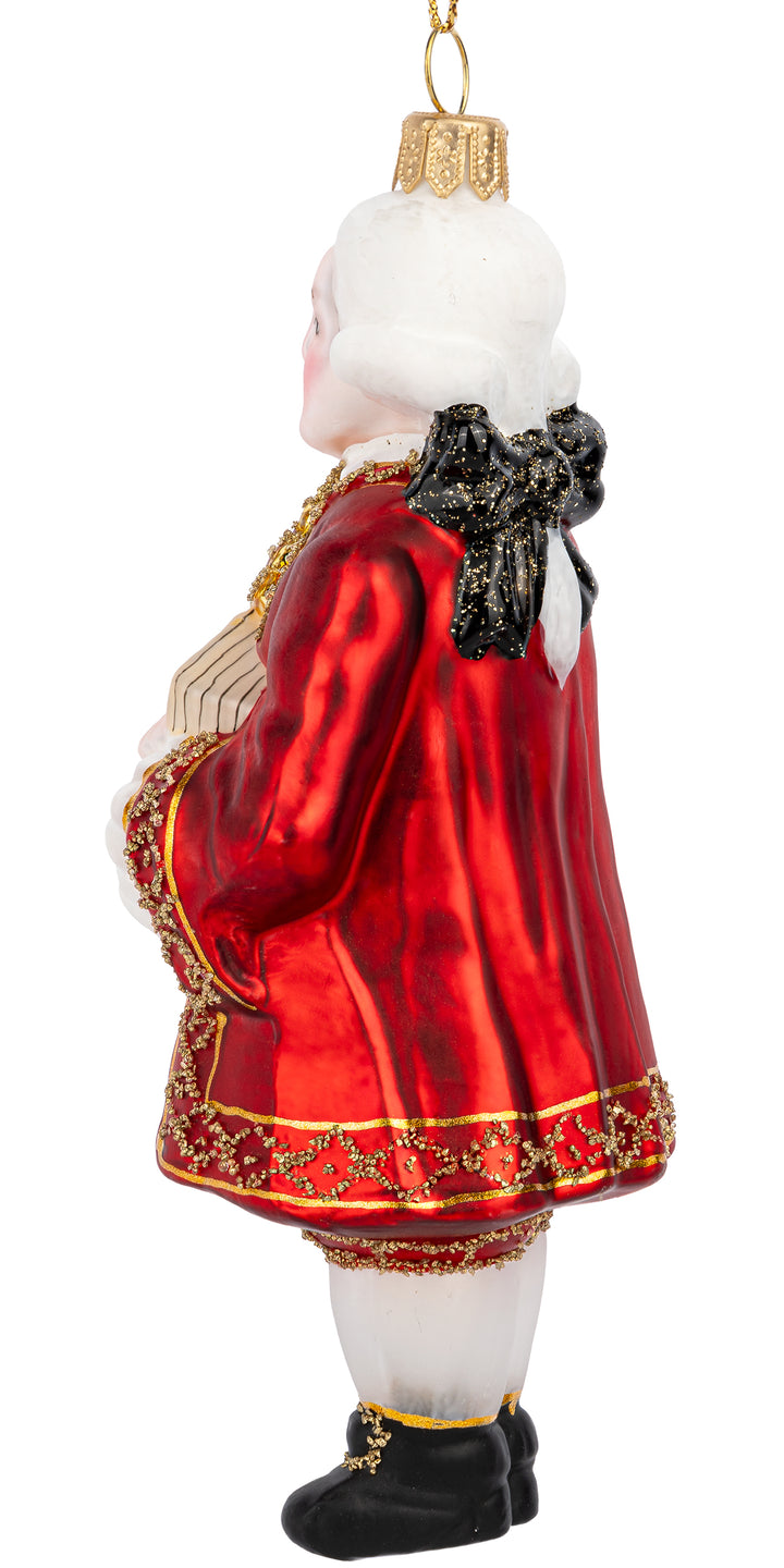 Mozart No.825