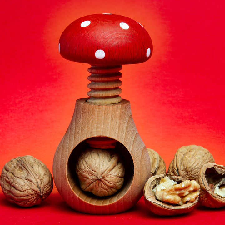 PILZ NUSSKNACKER