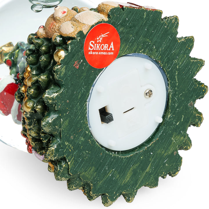 SIKORA SK11 Medium-sized glass snow globe with colorful LED lighting, Santa Claus with star on the Christmas tree, D: 65mm